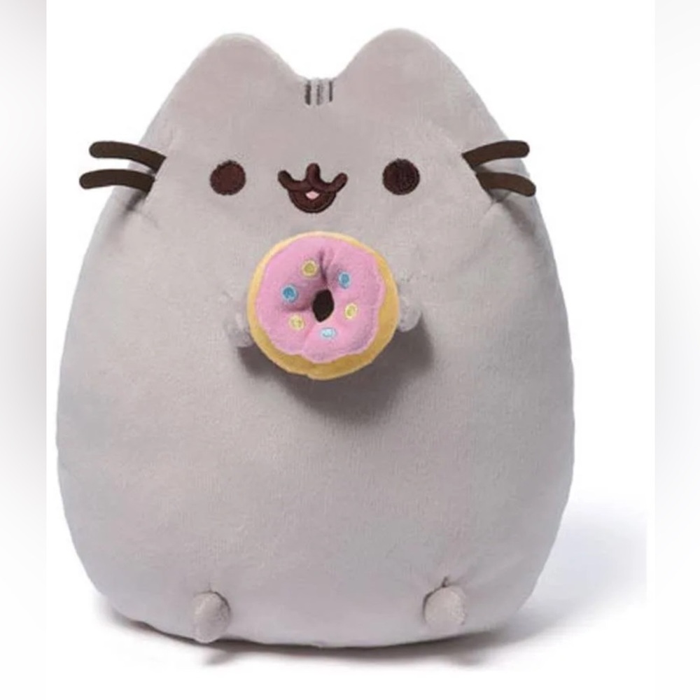 GUND Pusheen The Cat 9.5" Plush
Lot Holding Donut